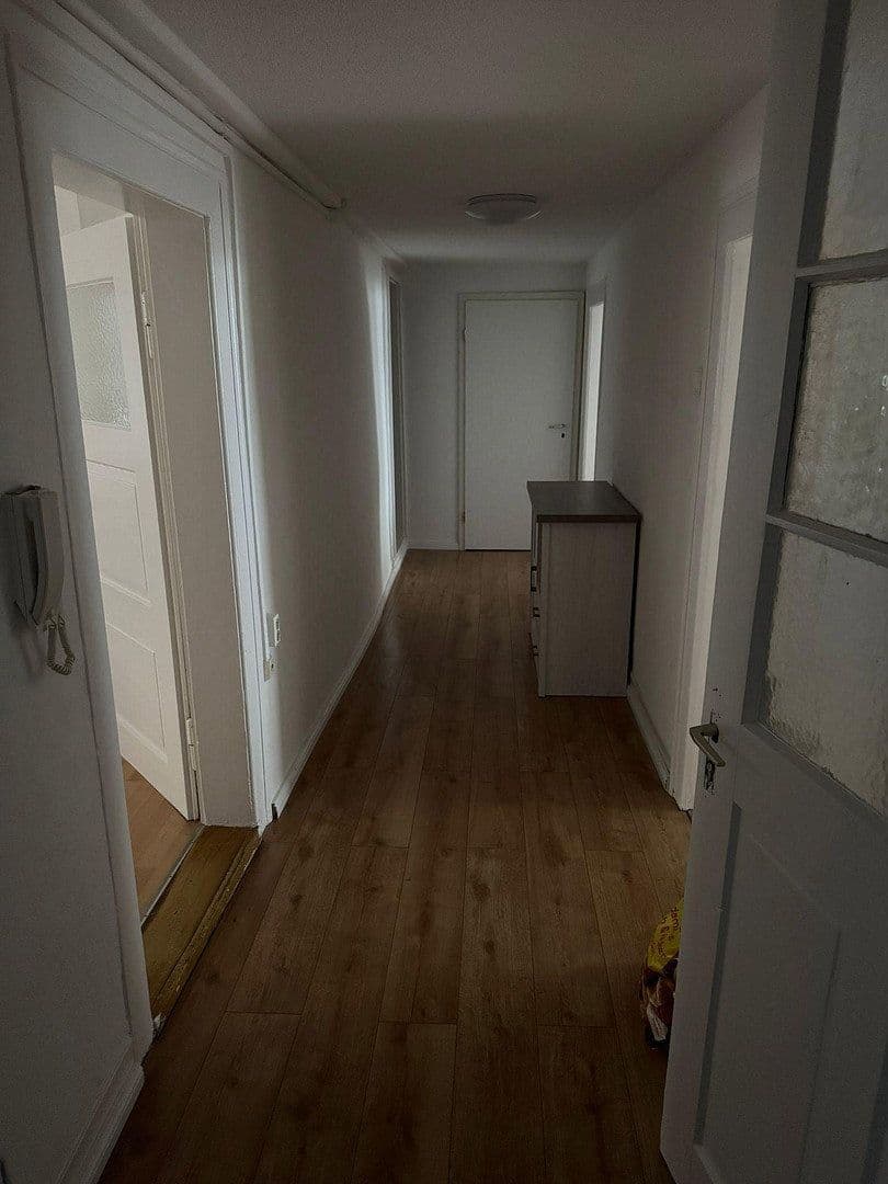 2 bedroom with open-plan kitchen flat for sale, 100 m², Friedrichstraße 4, Vöhrenbach, Baden-Württemberg 2 bedroom with open-plan kitchen flat for sale, 100 m², Friedrichstraße 4, Vöhrenbach, Baden-Württemberg