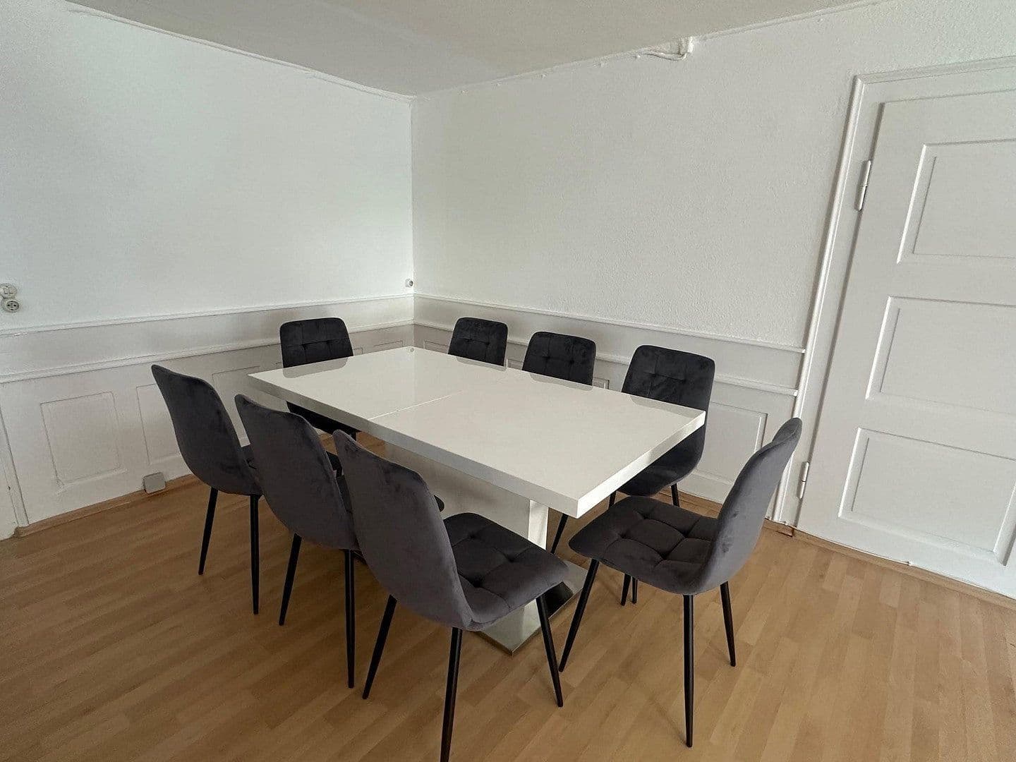 2 bedroom with open-plan kitchen flat for sale, 100 m², Friedrichstraße 4, Vöhrenbach, Baden-Württemberg 2 bedroom with open-plan kitchen flat for sale, 100 m², Friedrichstraße 4, Vöhrenbach, Baden-Württemberg