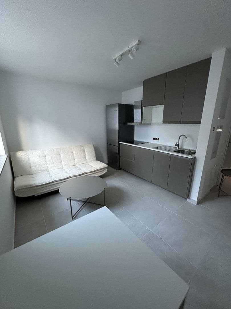 2 bedroom flat to rent, 32 m², Hundert-Morgen-Str. 2B, Kelsterbach, Hesse 2 bedroom flat to rent, 32 m², Hundert-Morgen-Str. 2B, Kelsterbach, Hesse