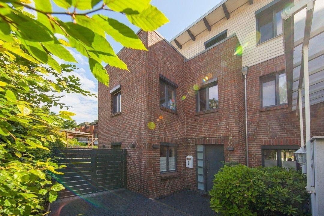 house to rent, 210 m², Hamburg, Hamburg house to rent, 210 m², Hamburg, Hamburg