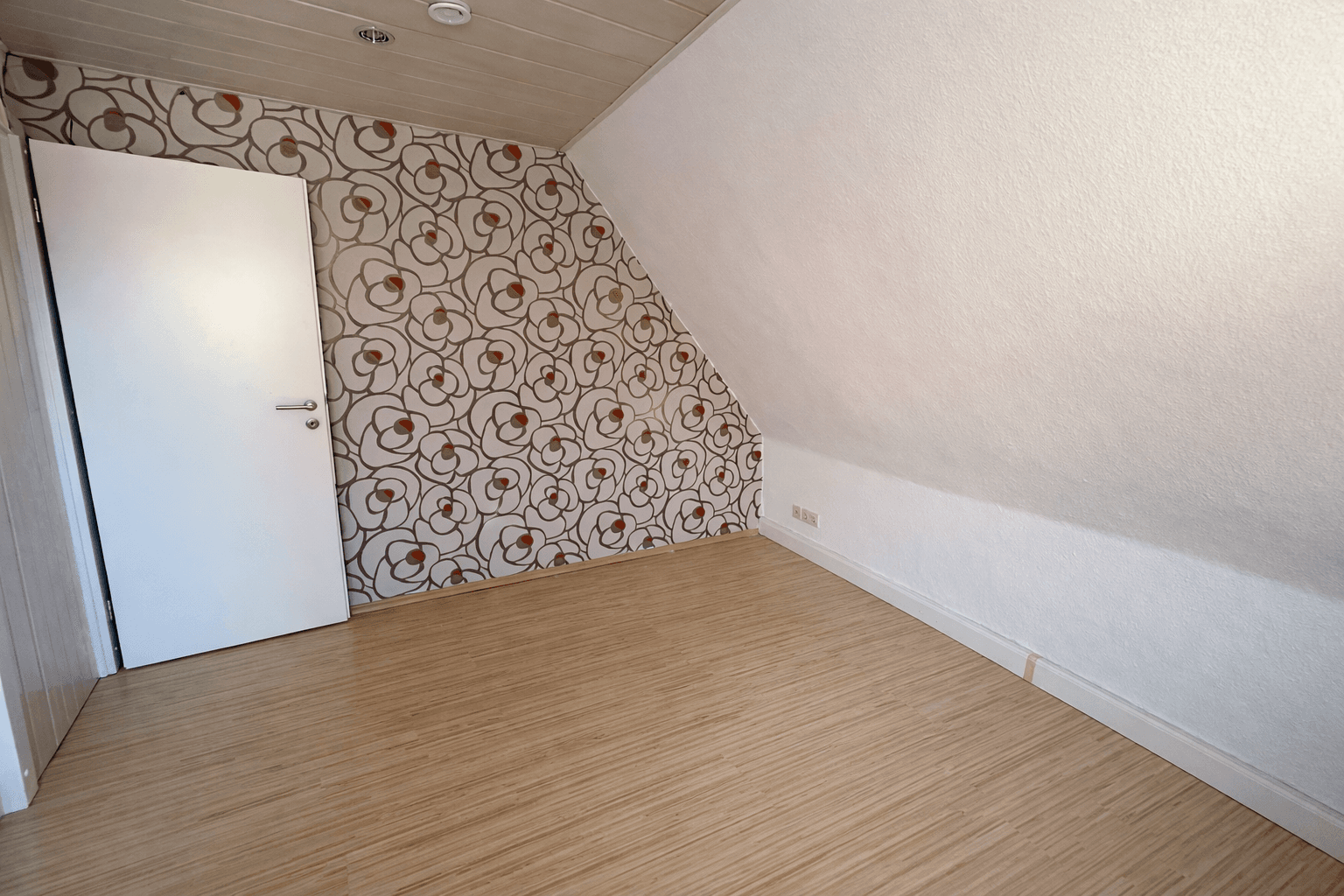 3 bedroom flat to rent, 42 m², Teichstraße 28, Sandersdorf-Brehna, Saxony-Anhalt 3 bedroom flat to rent, 42 m², Teichstraße 28, Sandersdorf-Brehna, Saxony-Anhalt