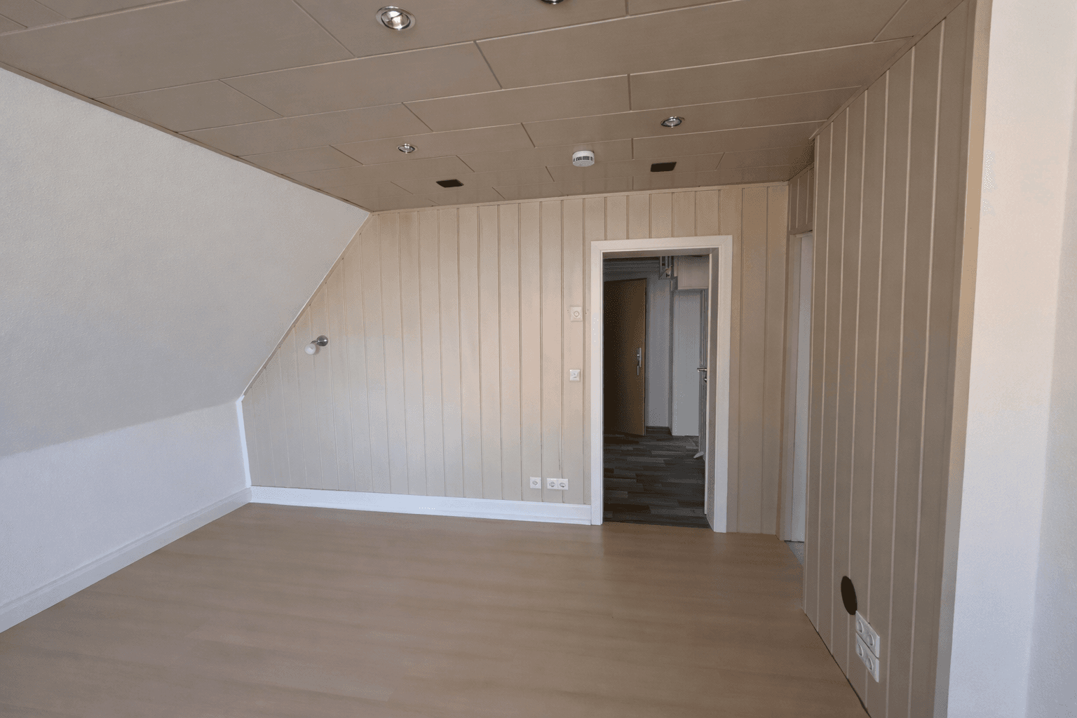 3 bedroom flat to rent, 42 m², Teichstraße 28, Sandersdorf-Brehna, Saxony-Anhalt 3 bedroom flat to rent, 42 m², Teichstraße 28, Sandersdorf-Brehna, Saxony-Anhalt