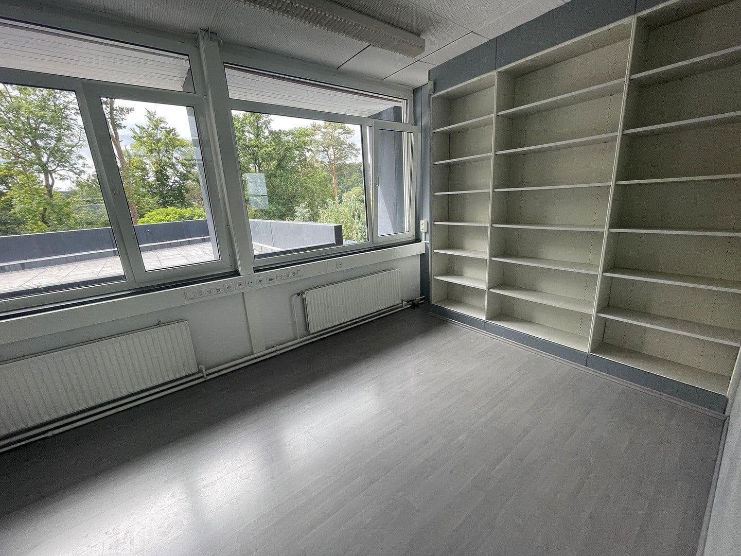 office to rent, 222 m², Weil der Stadt, Baden-Württemberg office to rent, 222 m², Weil der Stadt, Baden-Württemberg