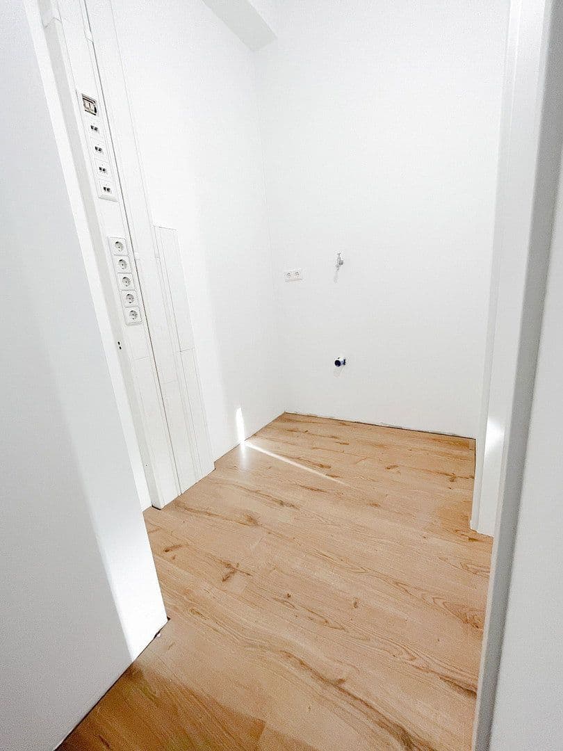 3 bedroom with open-plan kitchen flat to rent, 97 m², Ilsfeld, Baden-Württemberg 3 bedroom with open-plan kitchen flat to rent, 97 m², Ilsfeld, Baden-Württemberg