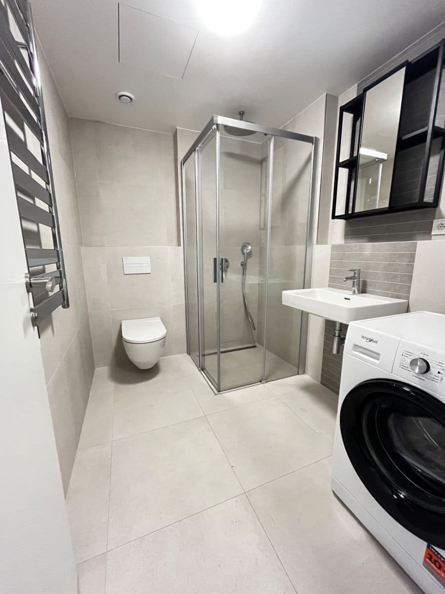 1 bedroom with open-plan kitchen flat to rent, 52 m², U Lihovaru, Prague, Prague 1 bedroom with open-plan kitchen flat to rent, 52 m², U Lihovaru, Prague, Prague