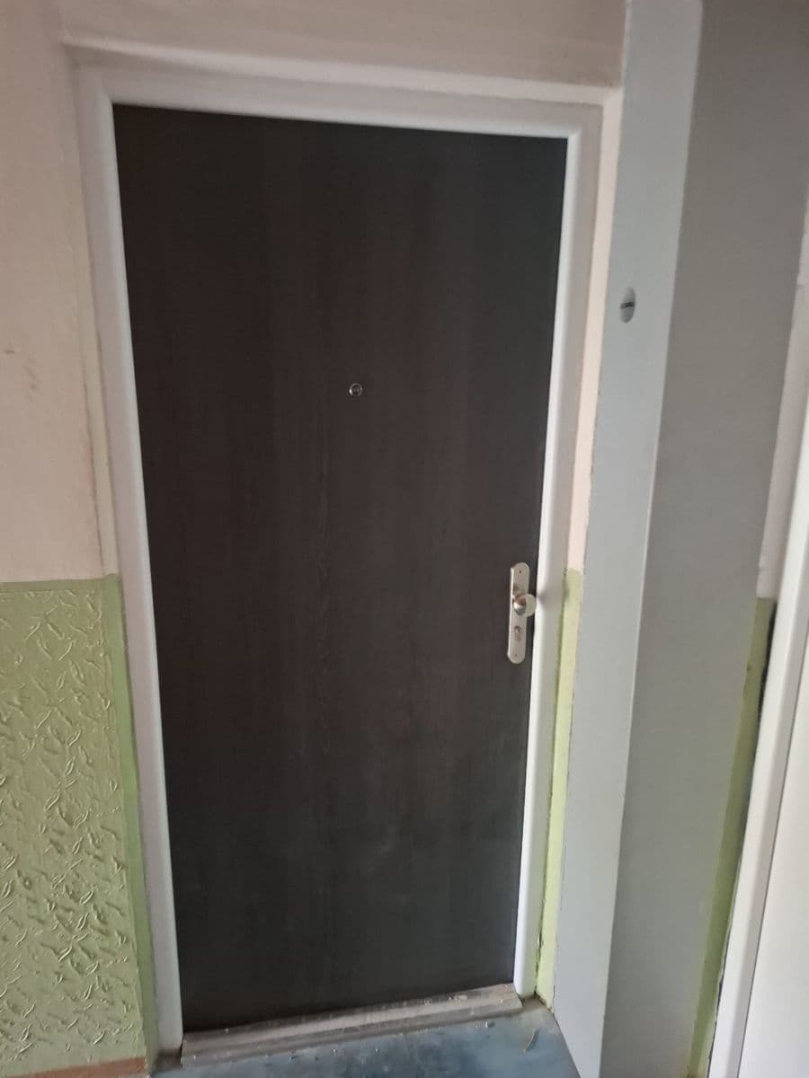 2 bedroom flat to rent, 65 m², Kundratická, Chomutov, Ústecký Region 2 bedroom flat to rent, 65 m², Kundratická, Chomutov, Ústecký Region