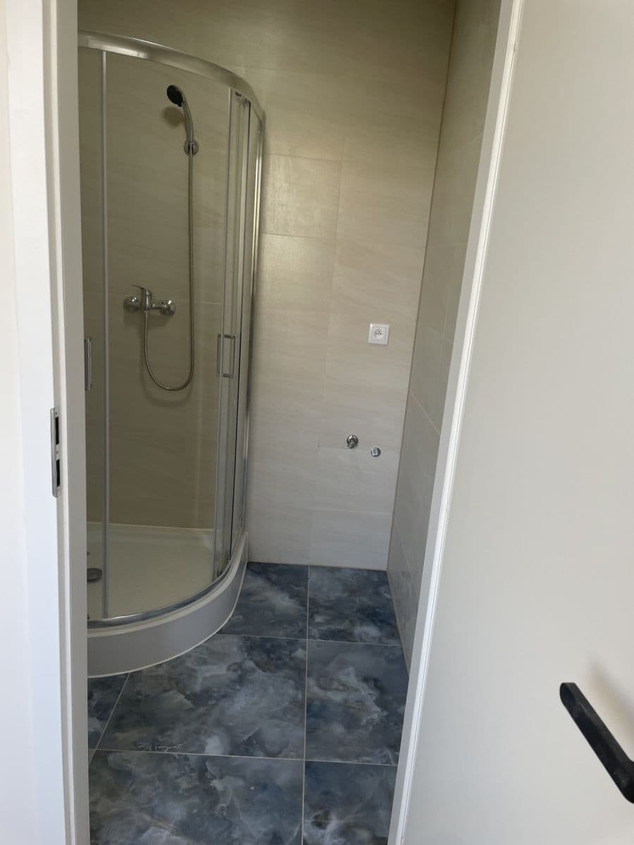 2 bedroom flat to rent, 65 m², Kundratická, Chomutov, Ústecký Region 2 bedroom flat to rent, 65 m², Kundratická, Chomutov, Ústecký Region