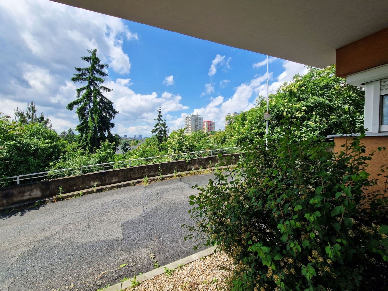 2 bedroom with open-plan kitchen flat to rent, 75 m², Hyacintová, Prague, Prague 2 bedroom with open-plan kitchen flat to rent, 75 m², Hyacintová, Prague, Prague