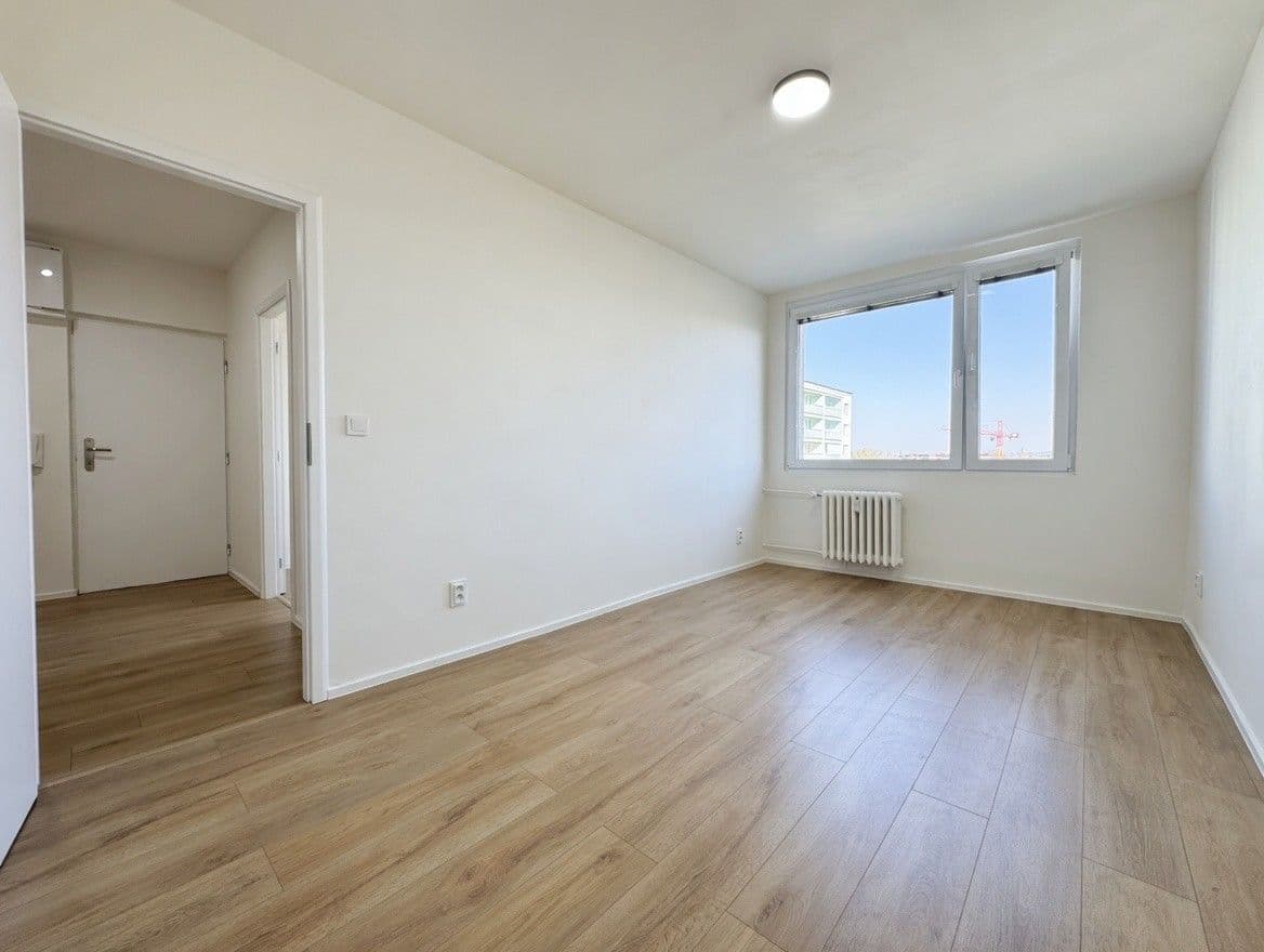 3 bedroom with open-plan kitchen flat for sale, 77 m², Bezručova, Mělník, Středočeský Region 3 bedroom with open-plan kitchen flat for sale, 77 m², Bezručova, Mělník, Středočeský Region