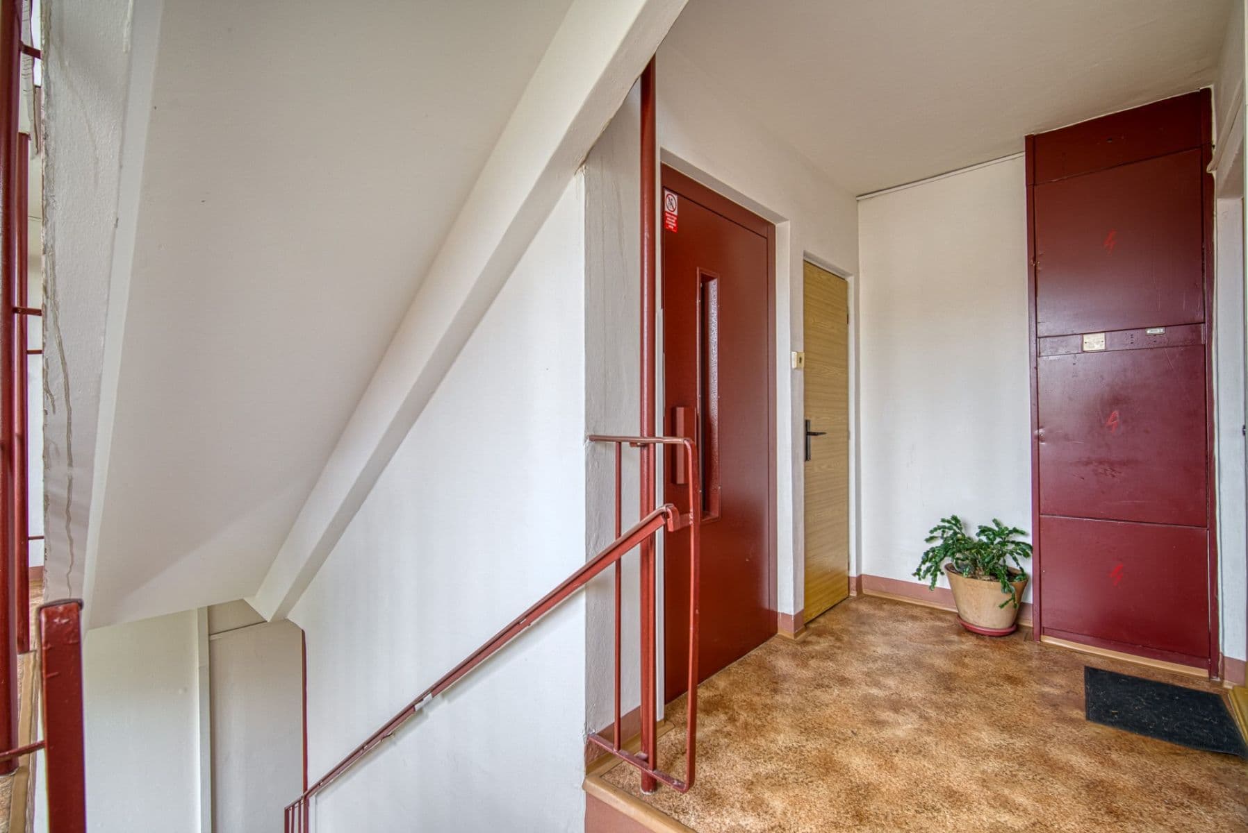 1 bedroom with open-plan kitchen flat for sale, 40 m², Josefa Ševčíka, Most, Ústecký Region 1 bedroom with open-plan kitchen flat for sale, 40 m², Josefa Ševčíka, Most, Ústecký Region