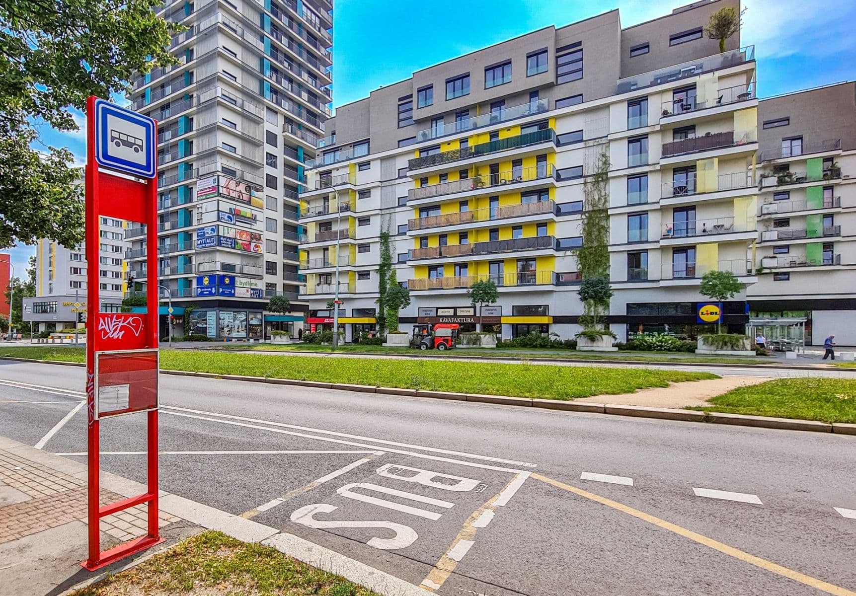 1 bedroom with open-plan kitchen flat to rent, 55 m², Počernická, Prague, Prague 1 bedroom with open-plan kitchen flat to rent, 55 m², Počernická, Prague, Prague