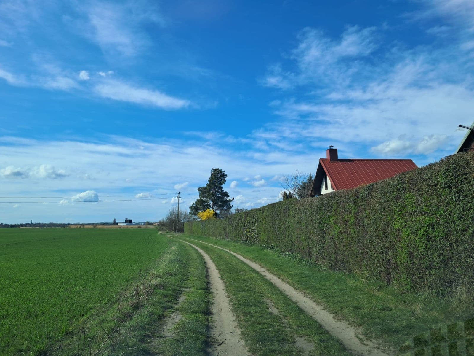 plot for sale, 385 m², Zahrádkářská osada Slatina, Hradec Králové, Královéhradecký Region plot for sale, 385 m², Zahrádkářská osada Slatina, Hradec Králové, Královéhradecký Region
