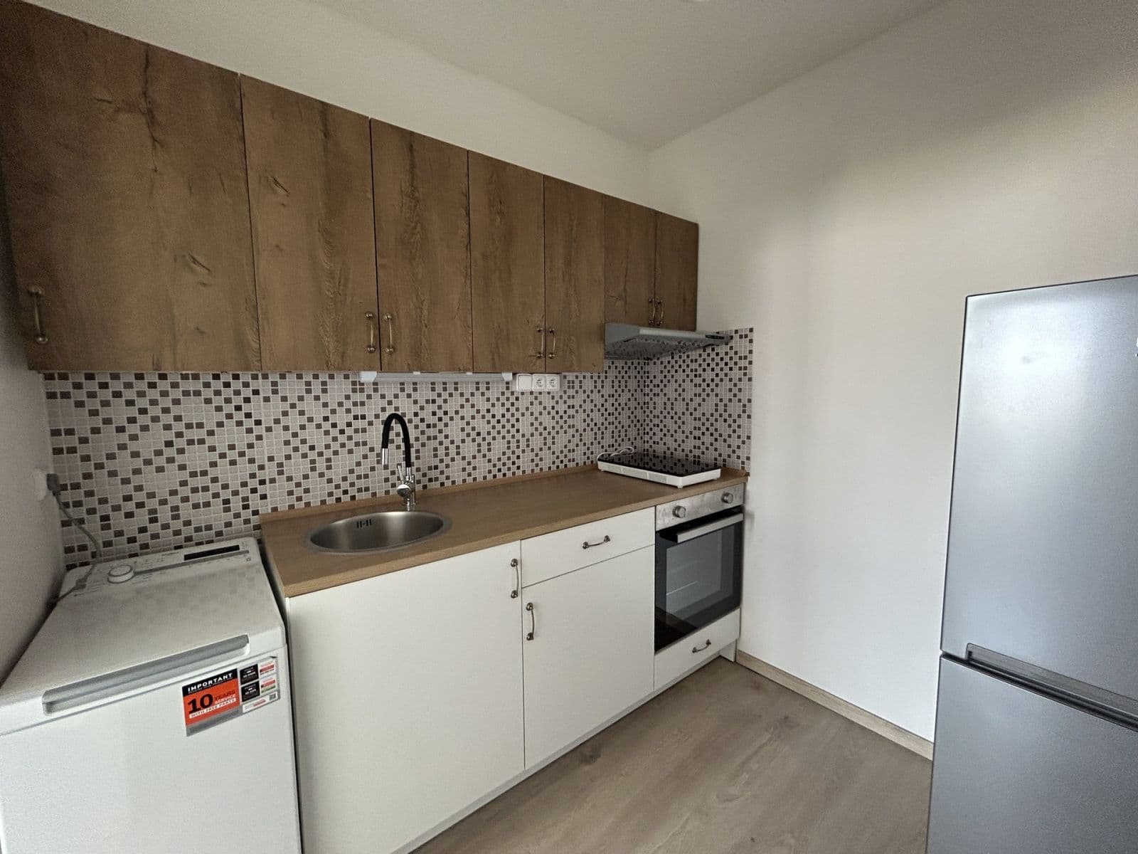 Studio flat to rent, 34 m², Křivenická, Prague, Prague Studio flat to rent, 34 m², Křivenická, Prague, Prague
