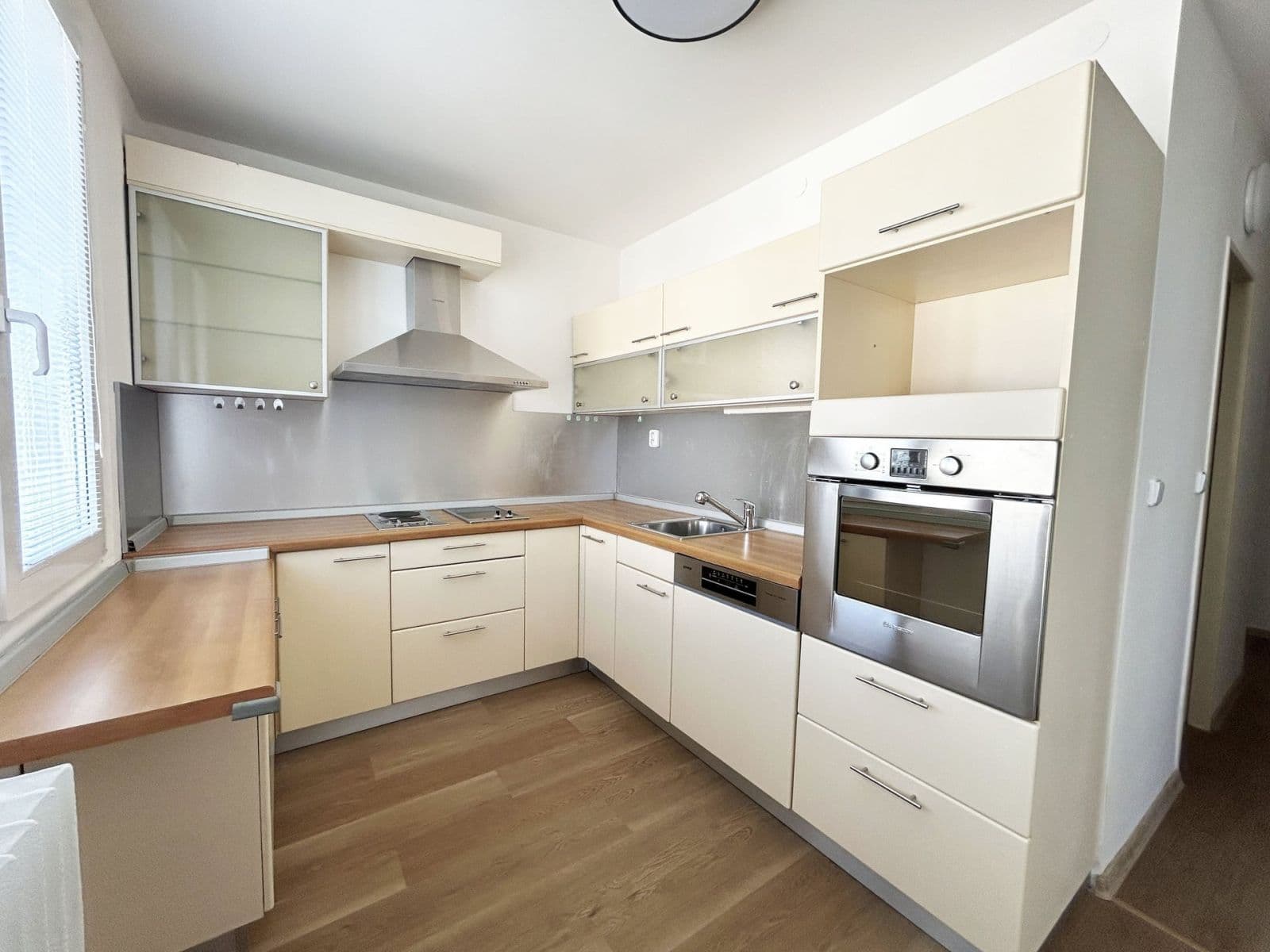 3 bedroom flat to rent, 84 m², Roháčova, Český Brod, Středočeský Region 3 bedroom flat to rent, 84 m², Roháčova, Český Brod, Středočeský Region