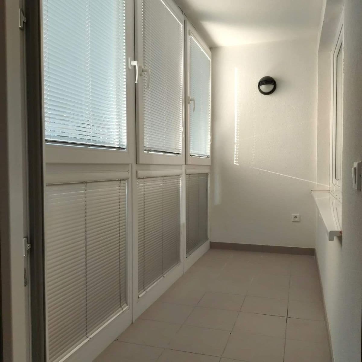 1 bedroom with open-plan kitchen flat to rent, 58 m², Hornoměcholupská, Prague, Prague 1 bedroom with open-plan kitchen flat to rent, 58 m², Hornoměcholupská, Prague, Prague