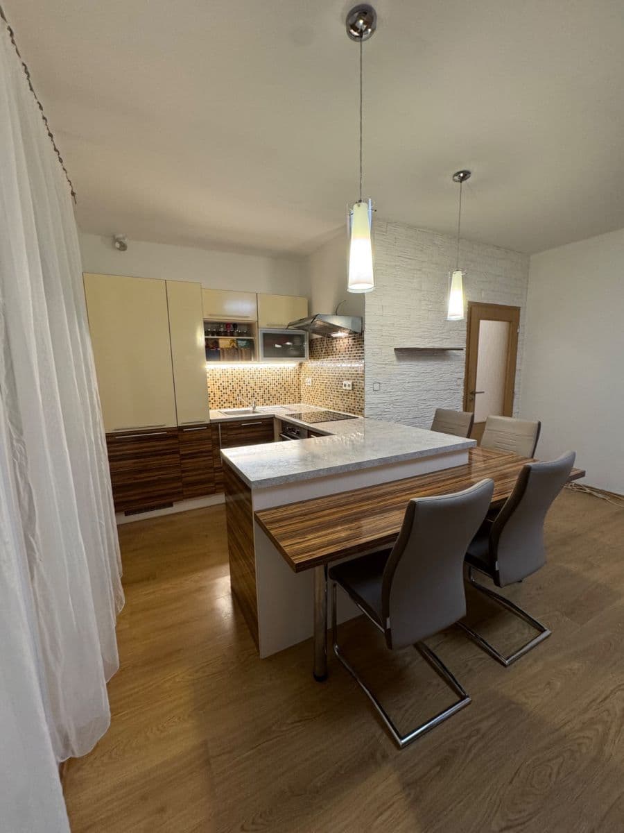 1 bedroom with open-plan kitchen flat to rent, 52 m², U Ctěnického Potoka, Přezletice, Středočeský Region 1 bedroom with open-plan kitchen flat to rent, 52 m², U Ctěnického Potoka, Přezletice, Středočeský Region