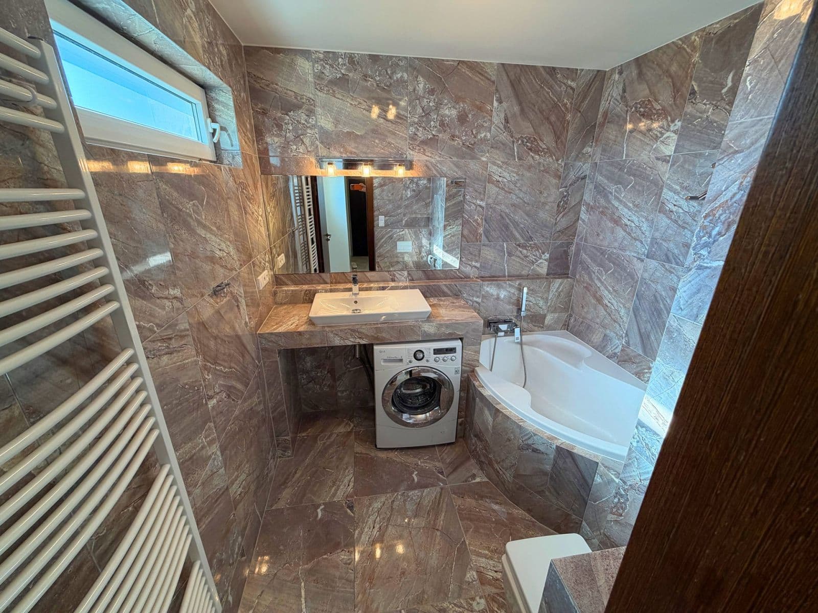 2 bedroom with open-plan kitchen flat to rent, 69 m², Hornoměcholupská, Prague, Prague 2 bedroom with open-plan kitchen flat to rent, 69 m², Hornoměcholupská, Prague, Prague