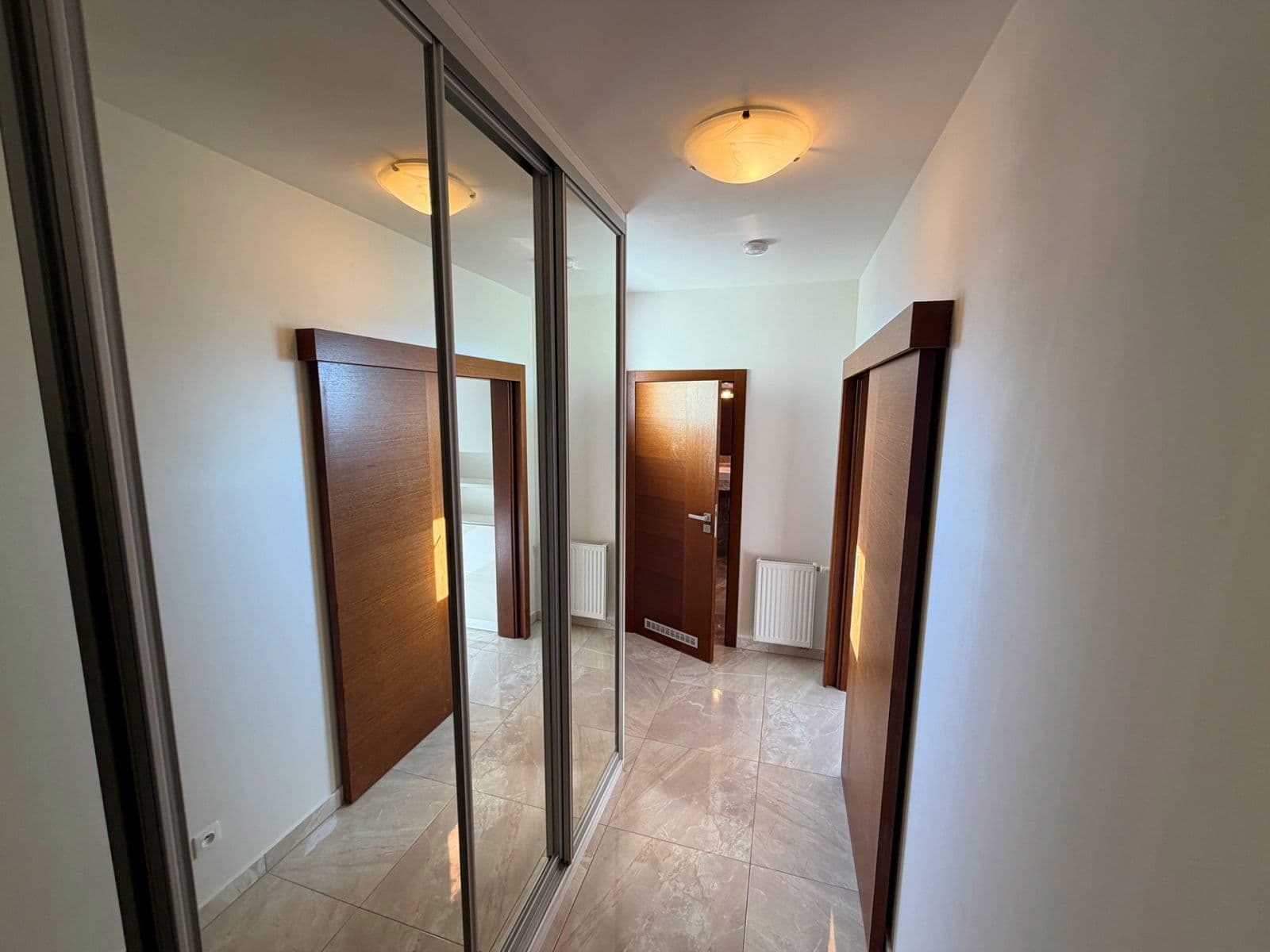 2 bedroom with open-plan kitchen flat to rent, 69 m², Hornoměcholupská, Prague, Prague 2 bedroom with open-plan kitchen flat to rent, 69 m², Hornoměcholupská, Prague, Prague