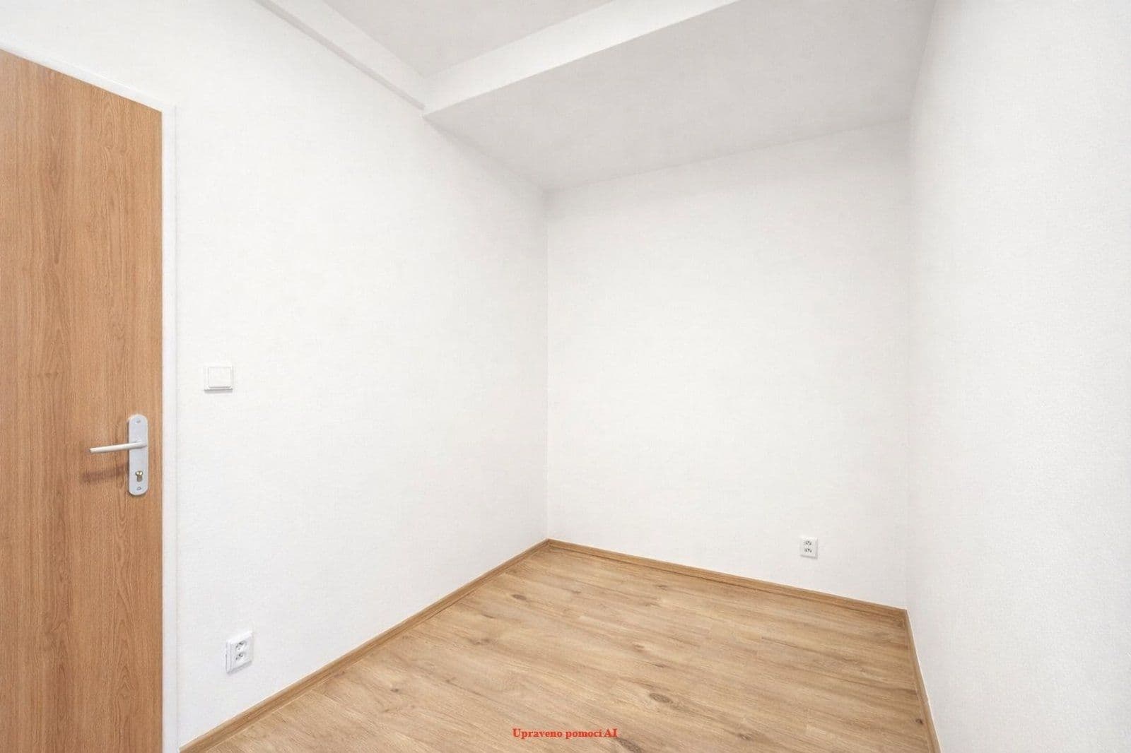 Studio flat to rent, 20 m², Hlavní třída, Havířov, Moravskoslezský Region Studio flat to rent, 20 m², Hlavní třída, Havířov, Moravskoslezský Region