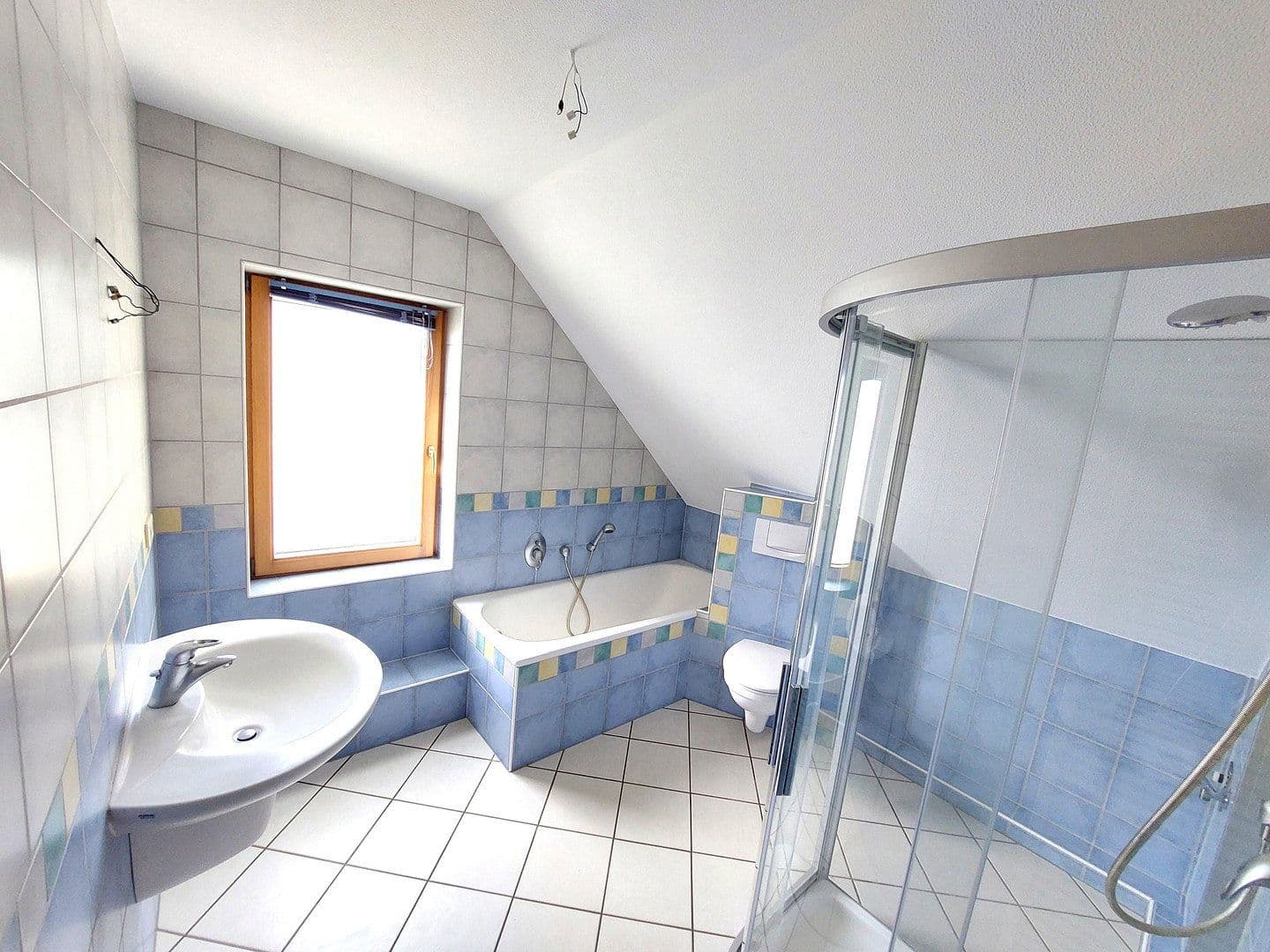 5 bedroom flat to rent, 147 m², Friedenstraße 45, Wiesbaden, Hesse 5 bedroom flat to rent, 147 m², Friedenstraße 45, Wiesbaden, Hesse