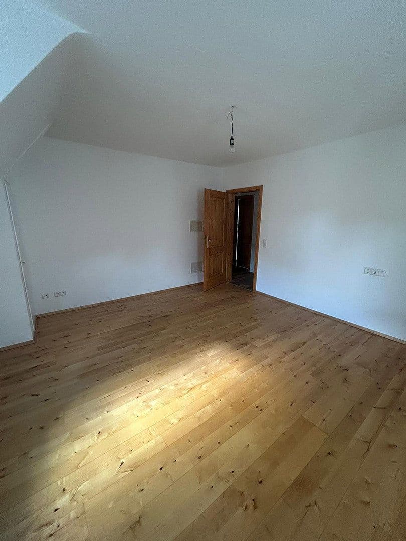 2 bedroom with open-plan kitchen flat to rent, 86 m², Löhrstraße 3, Trossingen, Baden-Württemberg 2 bedroom with open-plan kitchen flat to rent, 86 m², Löhrstraße 3, Trossingen, Baden-Württemberg