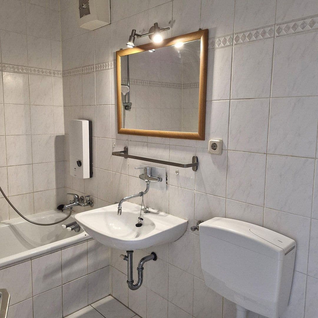 1 bedroom flat to rent, 30 m², Am Alten Weg 27, Mainz, Rhineland-Palatinate 1 bedroom flat to rent, 30 m², Am Alten Weg 27, Mainz, Rhineland-Palatinate