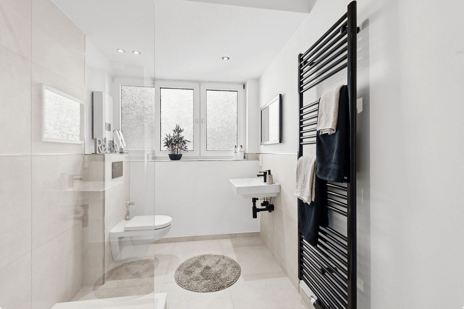 3 bedroom flat for sale, 90 m², Düsseldorf, North Rhine-Westphalia 3 bedroom flat for sale, 90 m², Düsseldorf, North Rhine-Westphalia