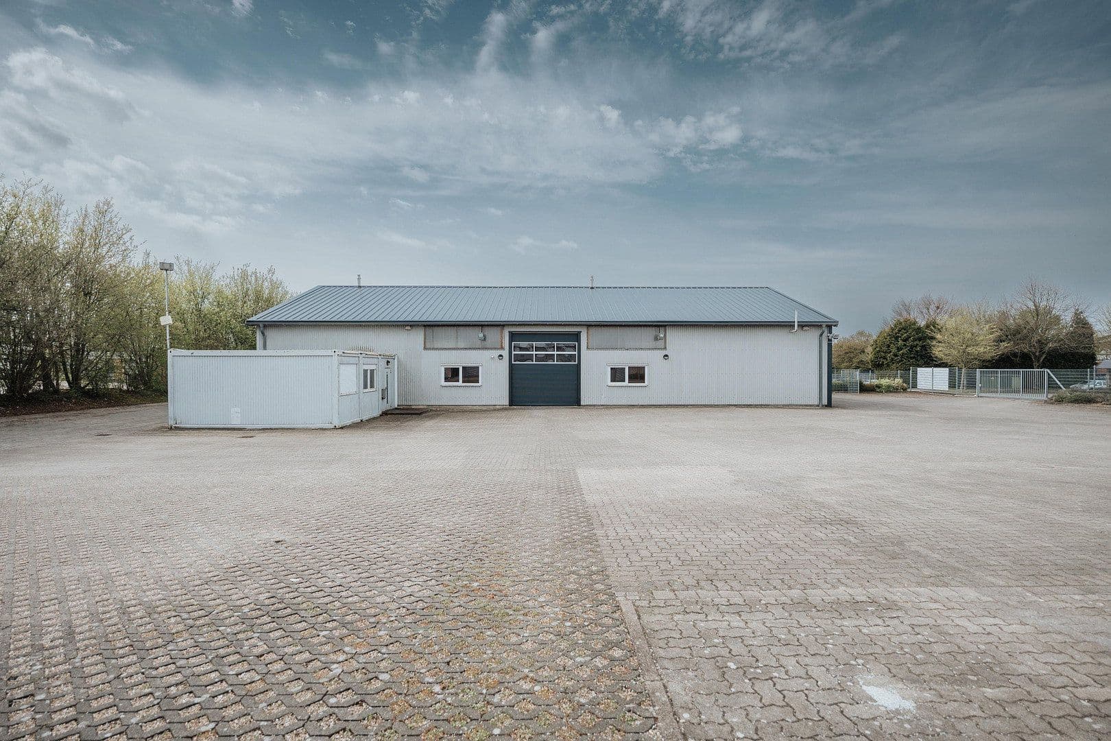 non-residential property to rent, 2,256 m², Burgviert 5–11, Hohenaspe, Schleswig-Holstein non-residential property to rent, 2,256 m², Burgviert 5–11, Hohenaspe, Schleswig-Holstein