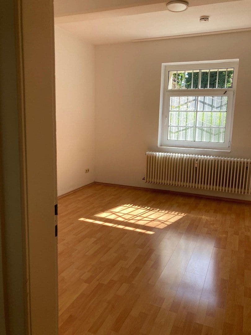 1 bedroom with open-plan kitchen flat to rent, 88 m², Wittelsbachstraße 7, Ludwigshafen, Rhineland-Palatinate 1 bedroom with open-plan kitchen flat to rent, 88 m², Wittelsbachstraße 7, Ludwigshafen, Rhineland-Palatinate