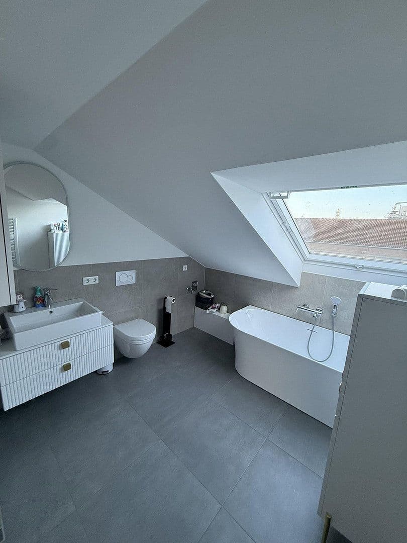 5 bedroom flat to rent, 125 m², Nosthoffenstraße 53, Düsseldorf, North Rhine-Westphalia 5 bedroom flat to rent, 125 m², Nosthoffenstraße 53, Düsseldorf, North Rhine-Westphalia