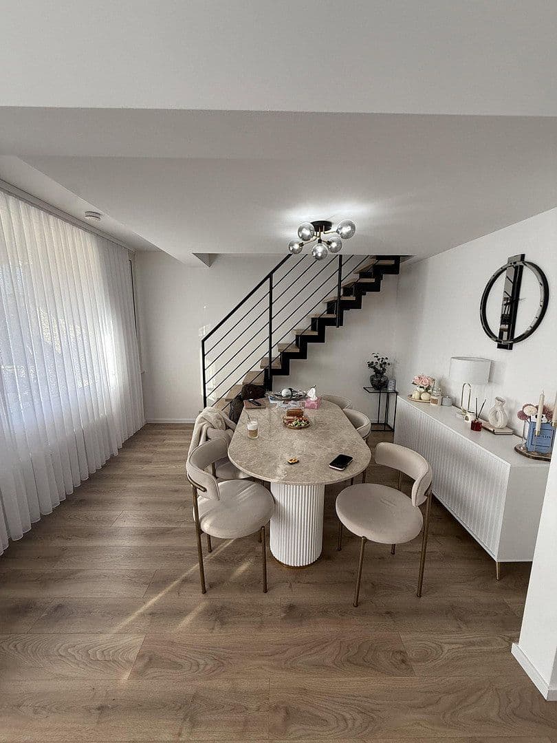 5 bedroom flat to rent, 125 m², Nosthoffenstraße 53, Düsseldorf, North Rhine-Westphalia 5 bedroom flat to rent, 125 m², Nosthoffenstraße 53, Düsseldorf, North Rhine-Westphalia