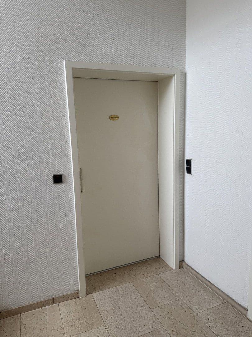 office to rent, 130 m², Bergisch Gladbach, North Rhine-Westphalia office to rent, 130 m², Bergisch Gladbach, North Rhine-Westphalia