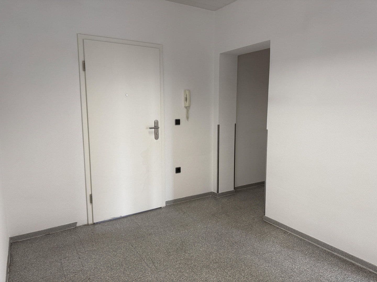 office to rent, 130 m², Bergisch Gladbach, North Rhine-Westphalia office to rent, 130 m², Bergisch Gladbach, North Rhine-Westphalia