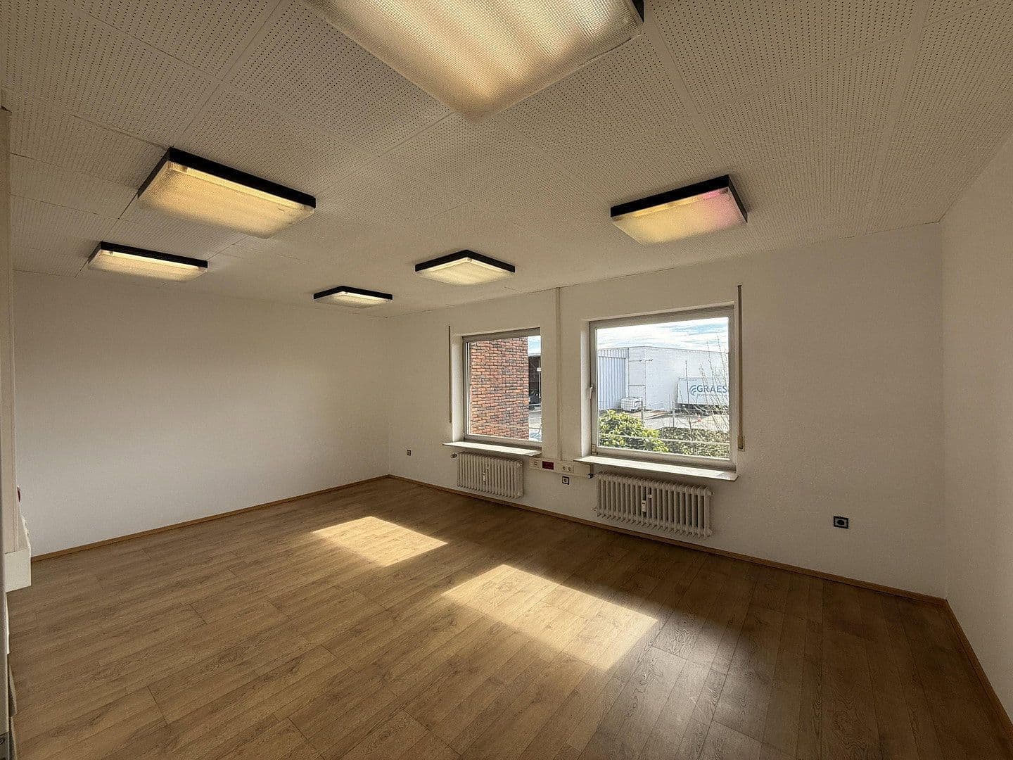 office to rent, 130 m², Bergisch Gladbach, North Rhine-Westphalia office to rent, 130 m², Bergisch Gladbach, North Rhine-Westphalia