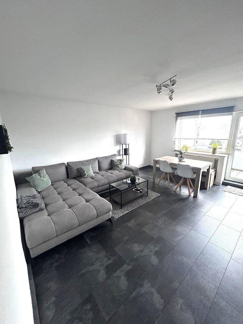 1 bedroom with open-plan kitchen flat to rent, 50 m², Essen, North Rhine-Westphalia 1 bedroom with open-plan kitchen flat to rent, 50 m², Essen, North Rhine-Westphalia