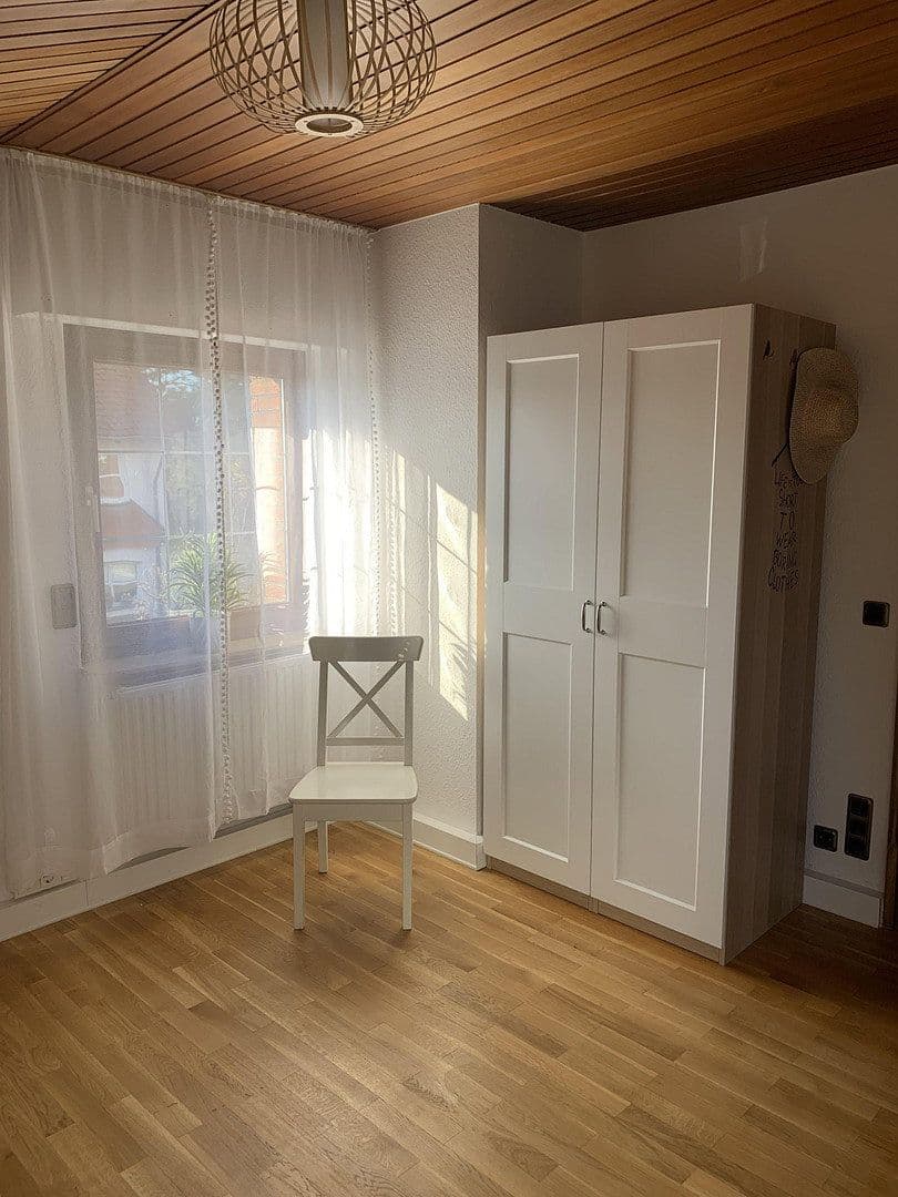 3 bedroom flat to rent, 93 m², Amselstr. 13a, Niederkassel, North Rhine-Westphalia 3 bedroom flat to rent, 93 m², Amselstr. 13a, Niederkassel, North Rhine-Westphalia