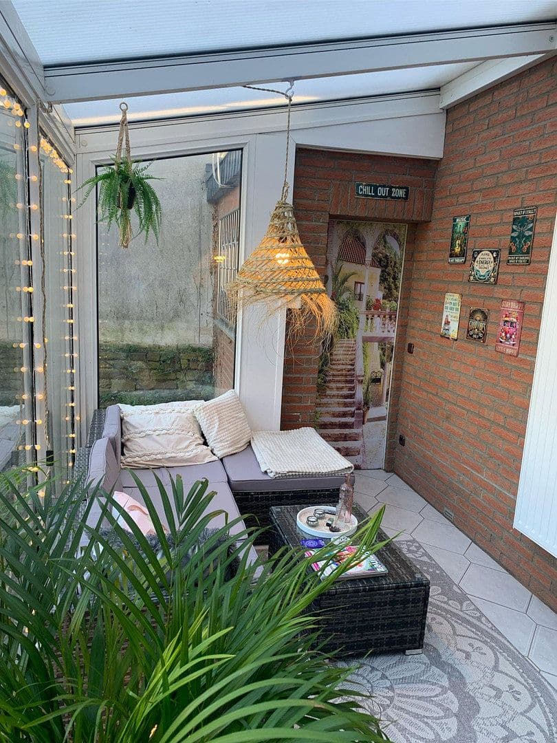 3 bedroom flat to rent, 93 m², Amselstr. 13a, Niederkassel, North Rhine-Westphalia 3 bedroom flat to rent, 93 m², Amselstr. 13a, Niederkassel, North Rhine-Westphalia