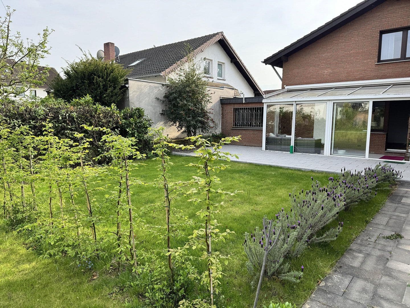 3 bedroom flat to rent, 93 m², Amselstr. 13a, Niederkassel, North Rhine-Westphalia 3 bedroom flat to rent, 93 m², Amselstr. 13a, Niederkassel, North Rhine-Westphalia