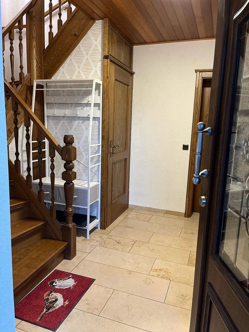 3 bedroom flat to rent, 93 m², Amselstr. 13a, Niederkassel, North Rhine-Westphalia 3 bedroom flat to rent, 93 m², Amselstr. 13a, Niederkassel, North Rhine-Westphalia