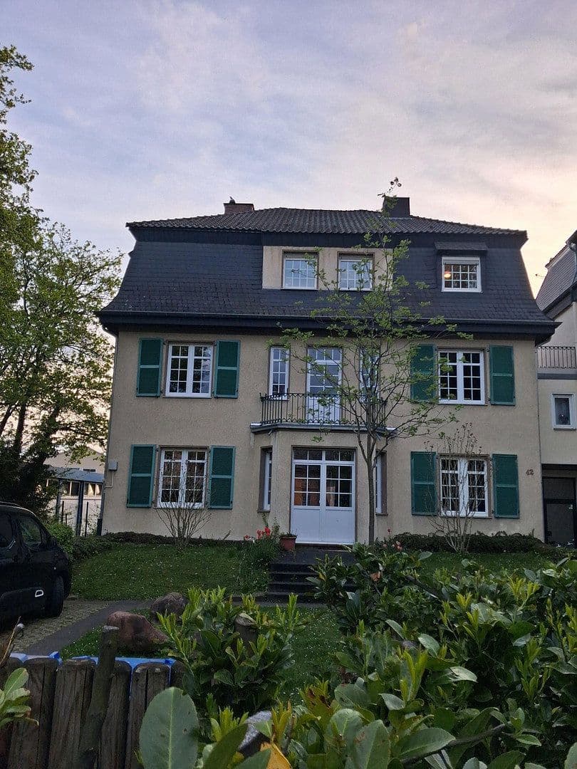 4 bedroom flat for sale, 117 m², Bonn, North Rhine-Westphalia 4 bedroom flat for sale, 117 m², Bonn, North Rhine-Westphalia