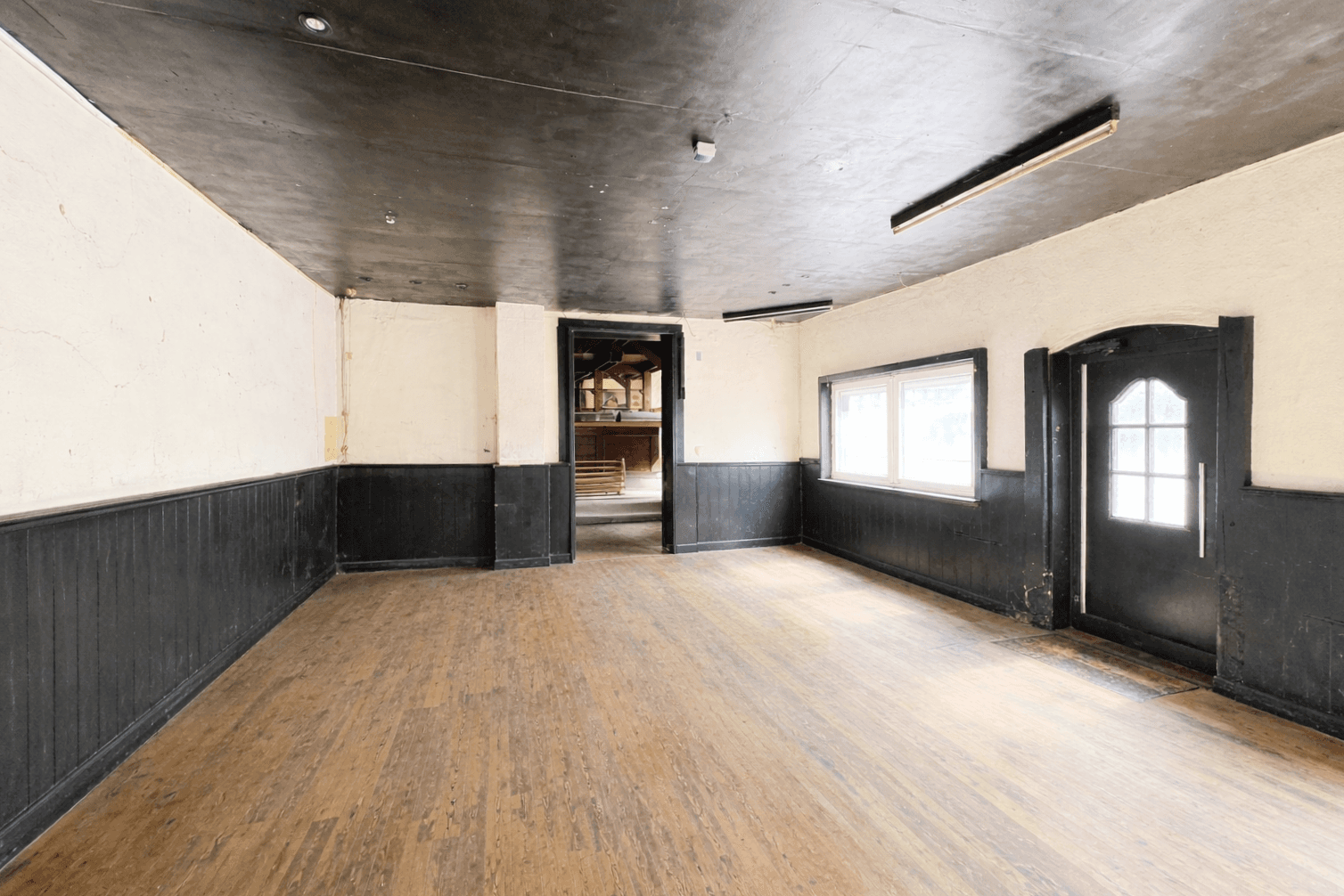 house for sale, 318 m², Aschaffenburger Str. 76-78, Babenhausen, Hesse house for sale, 318 m², Aschaffenburger Str. 76-78, Babenhausen, Hesse