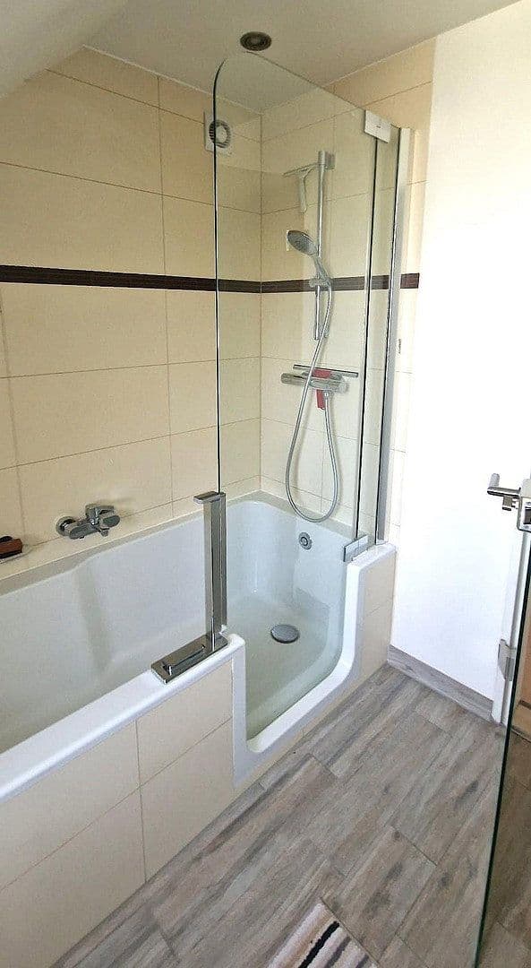 house for sale, 170 m², Kaarst, North Rhine-Westphalia house for sale, 170 m², Kaarst, North Rhine-Westphalia