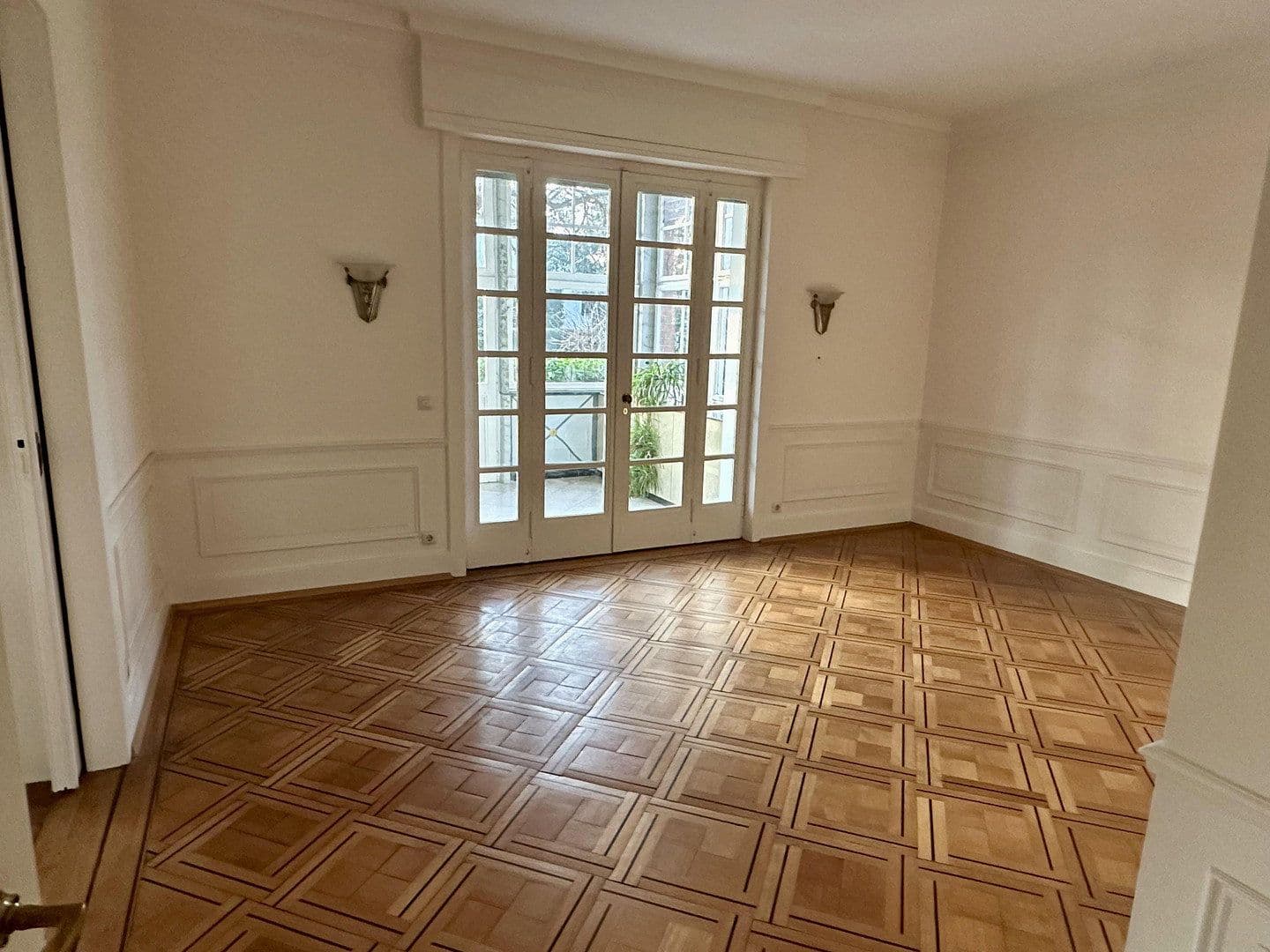 house for sale, 365 m², Frankfurt, Hesse house for sale, 365 m², Frankfurt, Hesse