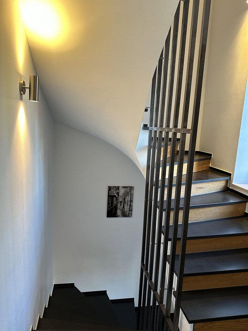 5 bedroom flat to rent, 141 m², Sudetendeutsche Straße 31a, München, Bavaria 5 bedroom flat to rent, 141 m², Sudetendeutsche Straße 31a, München, Bavaria