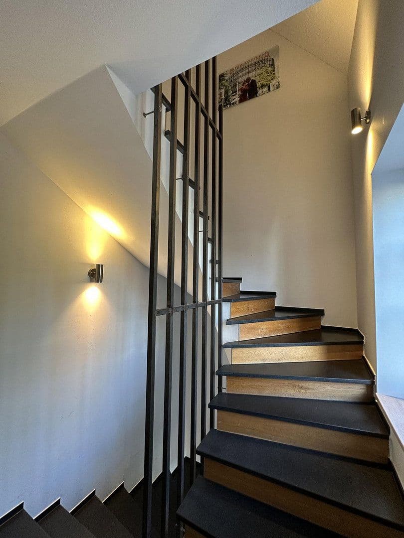 5 bedroom flat to rent, 141 m², Sudetendeutsche Straße 31a, München, Bavaria 5 bedroom flat to rent, 141 m², Sudetendeutsche Straße 31a, München, Bavaria