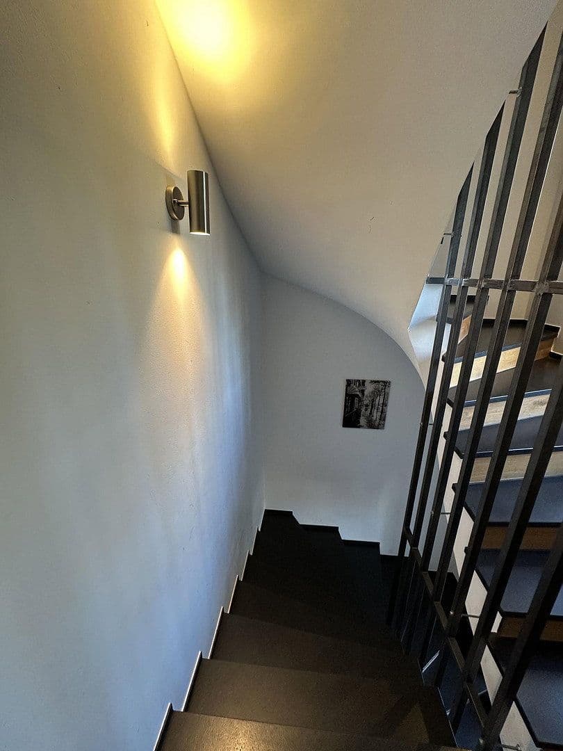 5 bedroom flat to rent, 141 m², Sudetendeutsche Straße 31a, München, Bavaria 5 bedroom flat to rent, 141 m², Sudetendeutsche Straße 31a, München, Bavaria