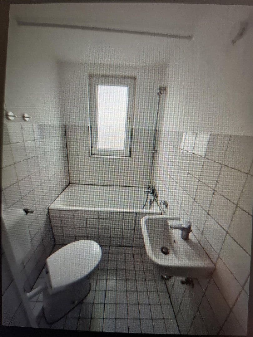 3 bedroom flat to rent, 65 m², Pötterstraße 22, Mönchenglabach, North Rhine-Westphalia 3 bedroom flat to rent, 65 m², Pötterstraße 22, Mönchenglabach, North Rhine-Westphalia