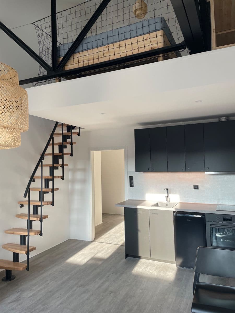 Studio flat to rent, 40 m², Štefánikova, Brno, Jihomoravský Region Studio flat to rent, 40 m², Štefánikova, Brno, Jihomoravský Region