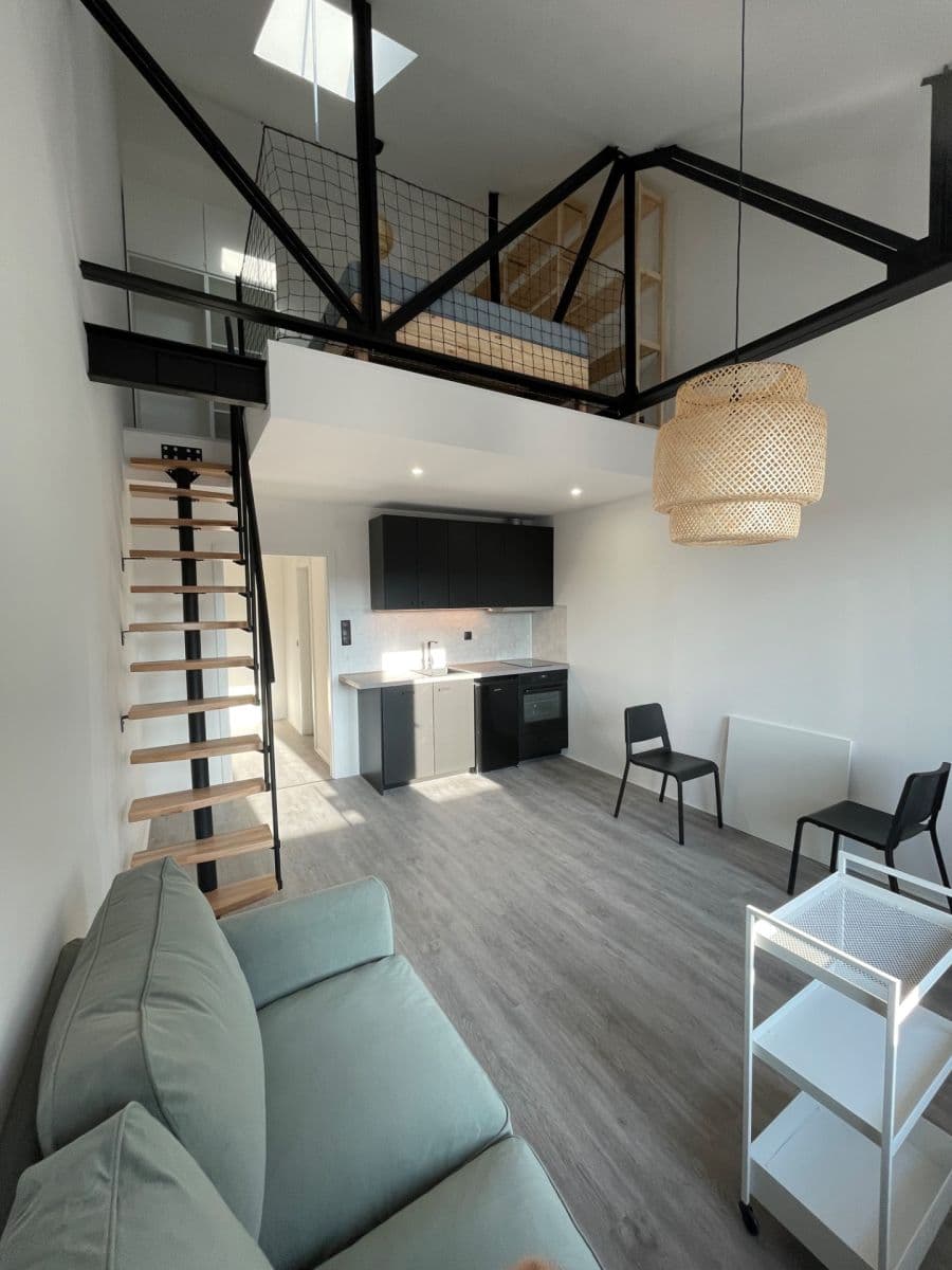 Studio flat to rent, 40 m², Štefánikova, Brno, Jihomoravský Region Studio flat to rent, 40 m², Štefánikova, Brno, Jihomoravský Region