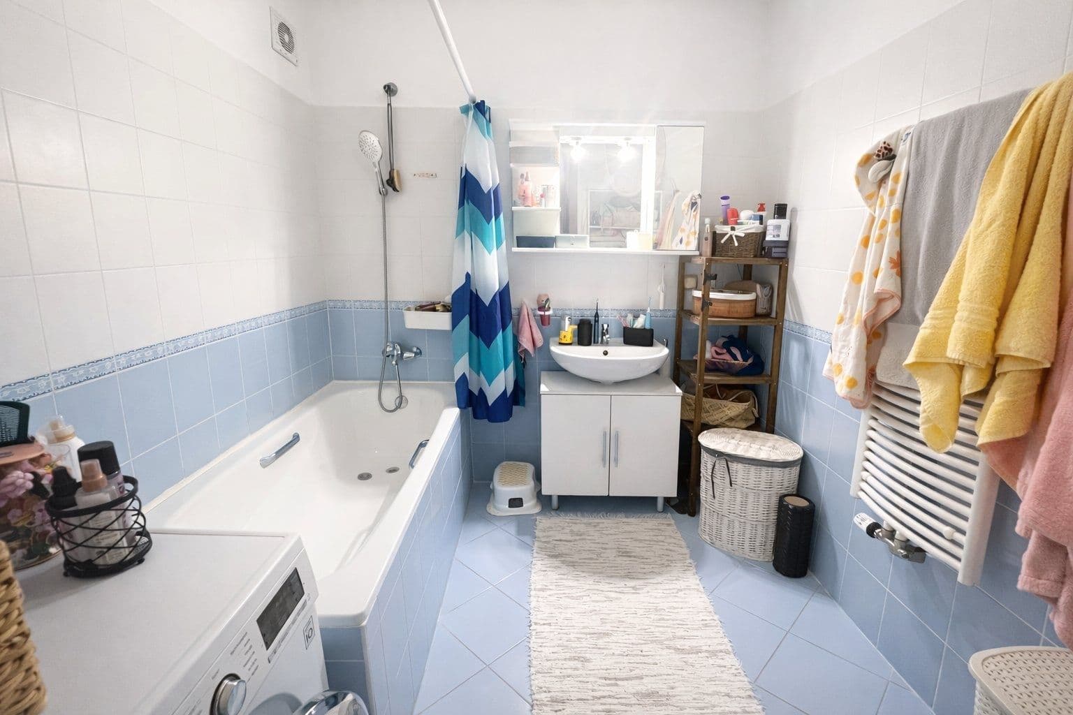 1 bedroom with open-plan kitchen flat to rent, 54 m², Ústavní, Prague, Prague 1 bedroom with open-plan kitchen flat to rent, 54 m², Ústavní, Prague, Prague